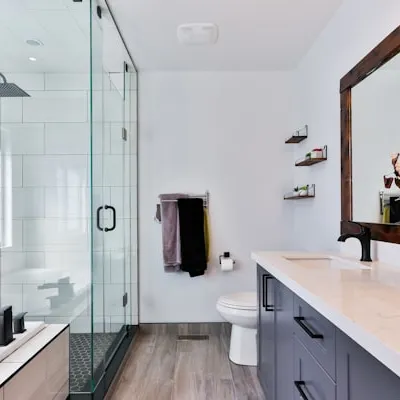Beautifully renovated modern bathroom